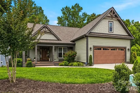 25 E Williams Meadow Court Hendersonville NC 28739