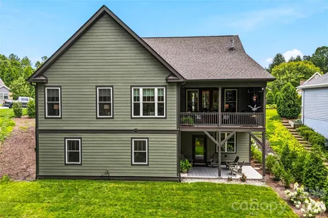 25 E Williams Meadow Court Hendersonville NC 28739
