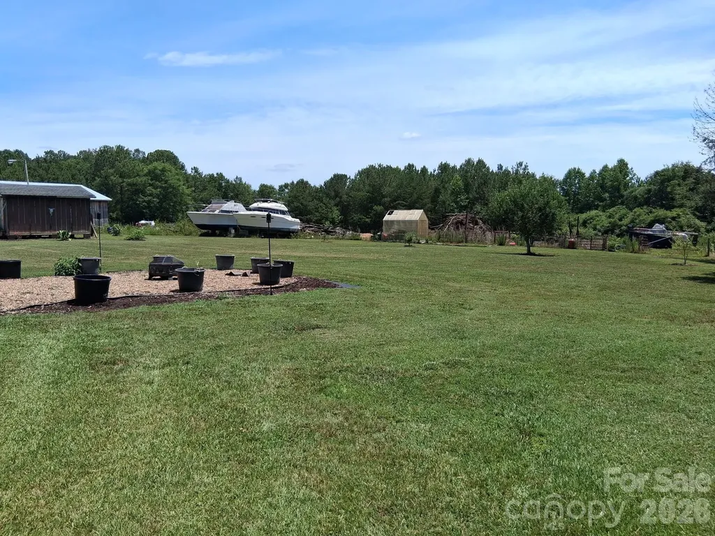 1415 Old Us 221a Highway Mooresboro NC 28114