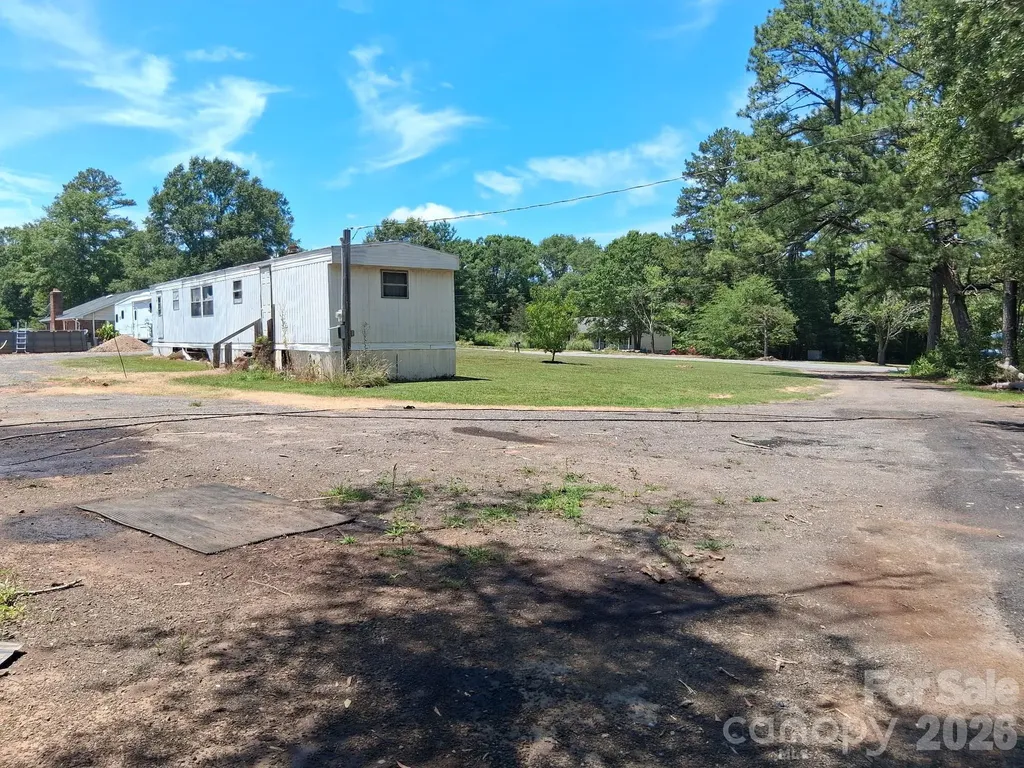 1415 Old Us 221a Highway Mooresboro NC 28114