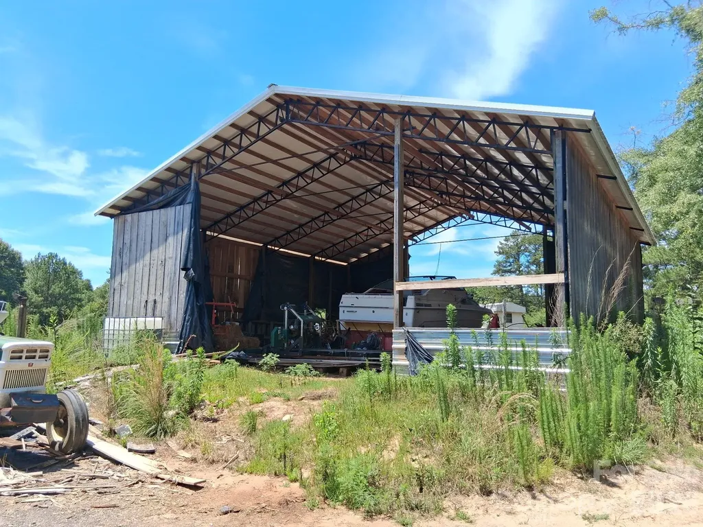 1415 Old Us 221a Highway Mooresboro NC 28114