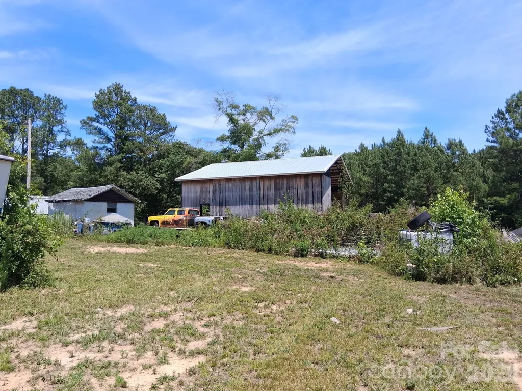 1415 Old Us 221a Highway Mooresboro NC 28114