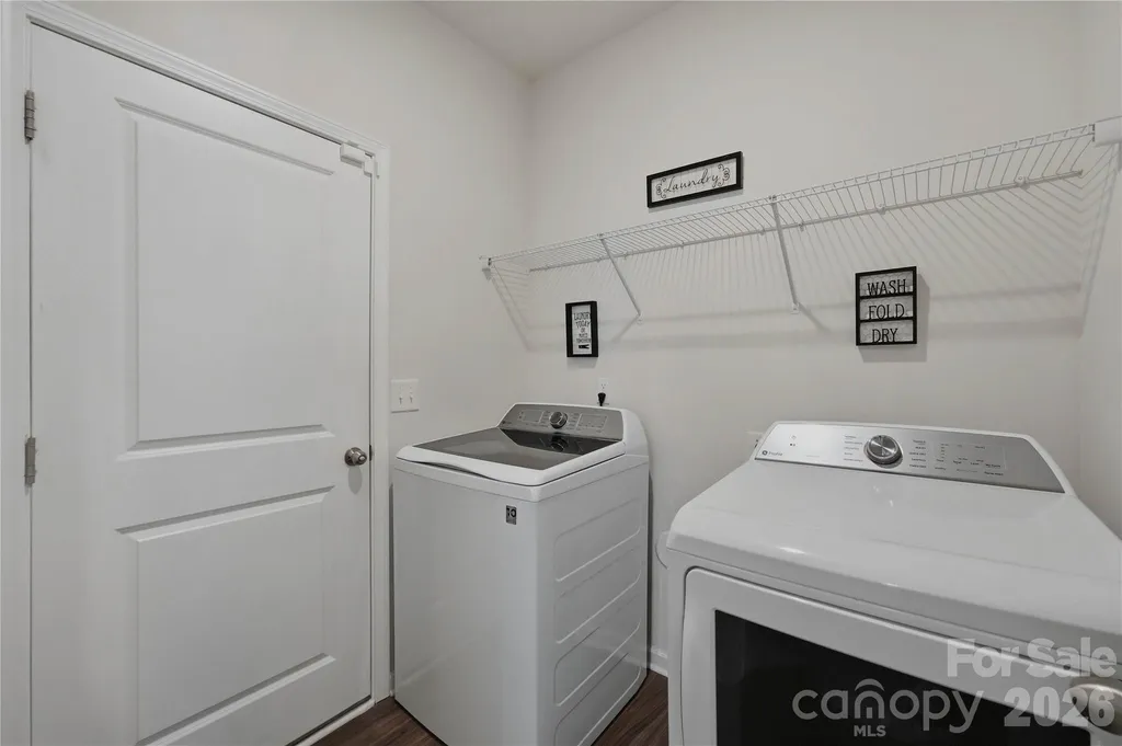 220 Eden Avenue Mooresville NC 28115