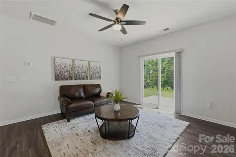 220 Eden Avenue Mooresville NC 28115