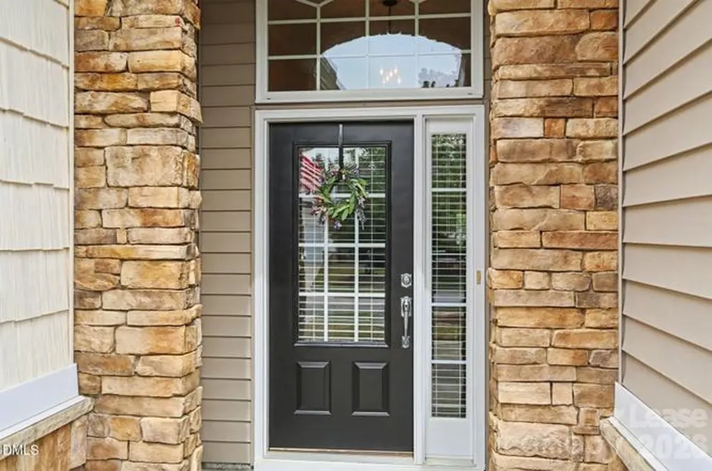 904 Peltier Dr Cary, Nc Drive Cary NC 27519