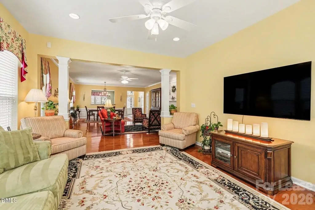 904 Peltier Dr Cary, Nc Drive Cary NC 27519