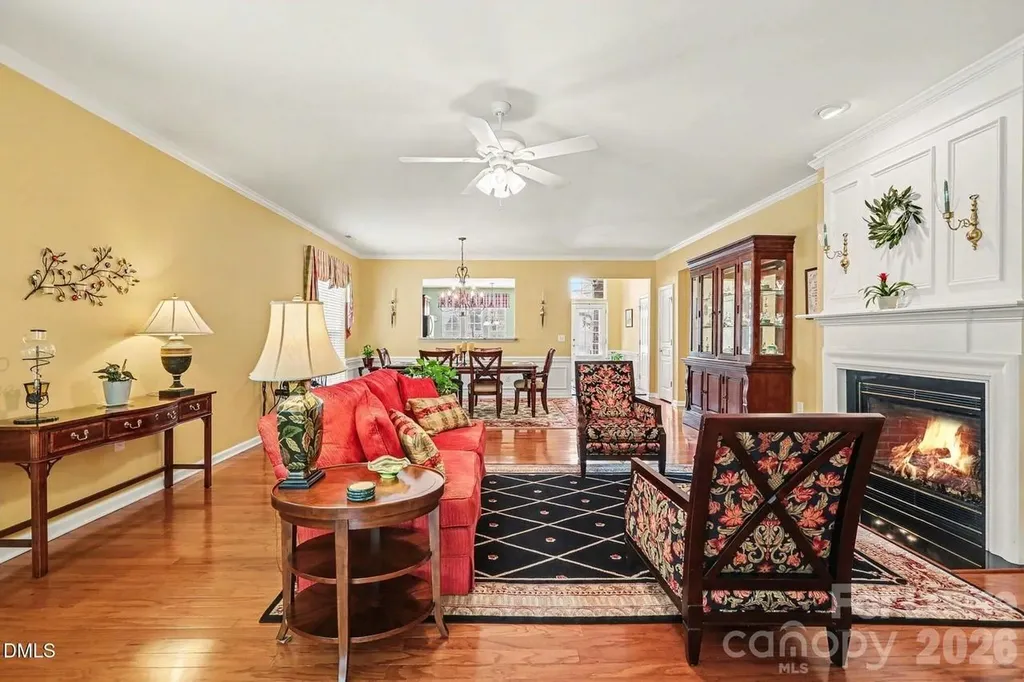 904 Peltier Dr Cary, Nc Drive Cary NC 27519