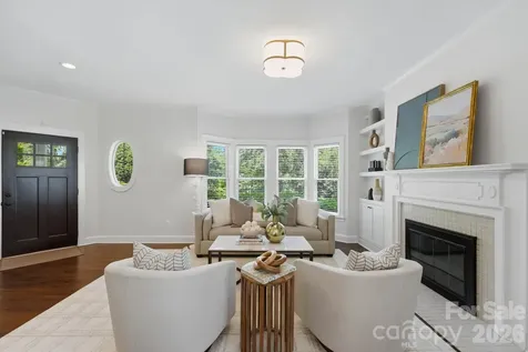 2009 Victorian Place Charlotte NC 28203