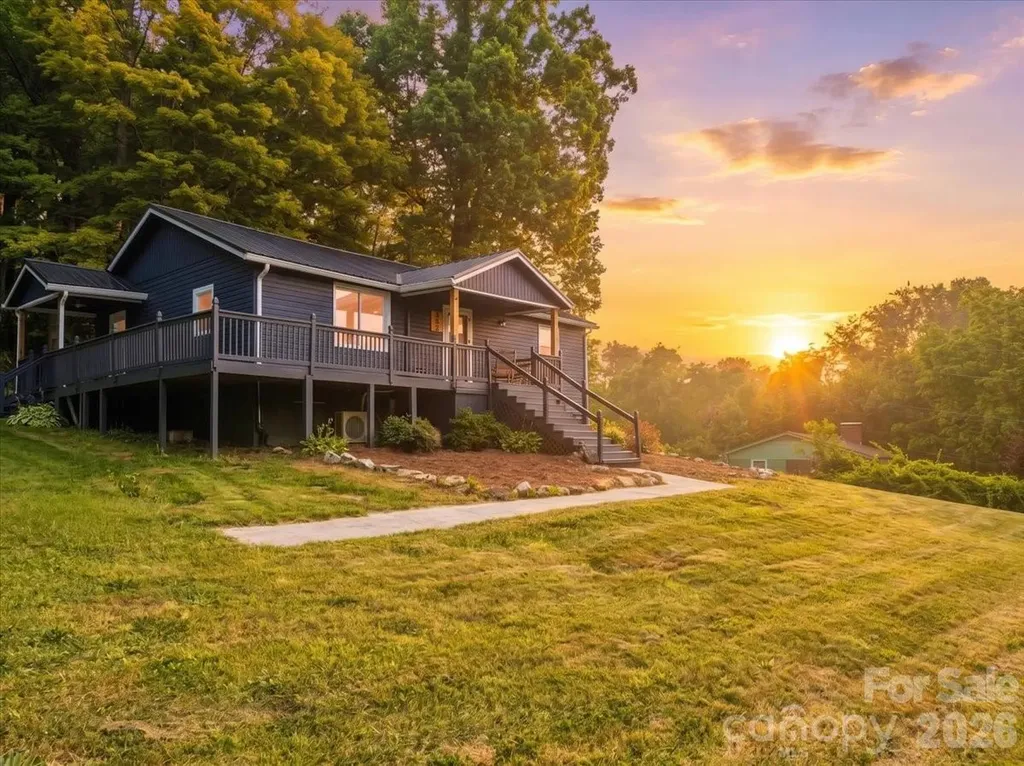 352 Jakes Branch Road Spruce Pine NC 28777