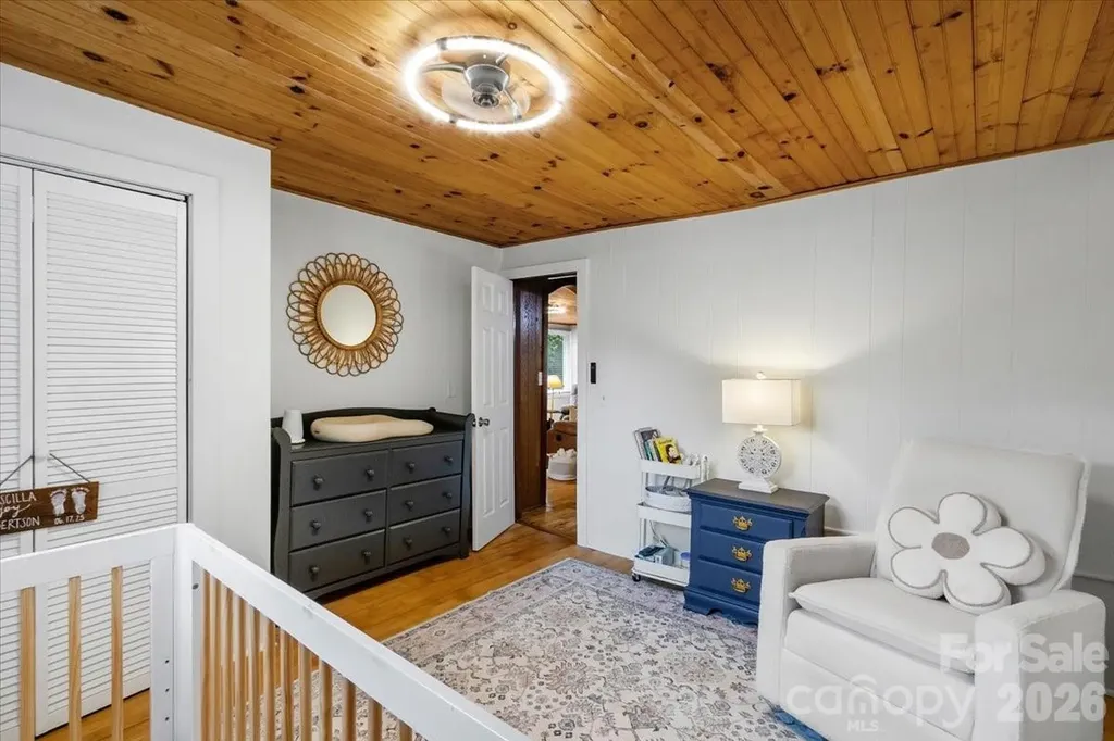 352 Jakes Branch Road Spruce Pine NC 28777