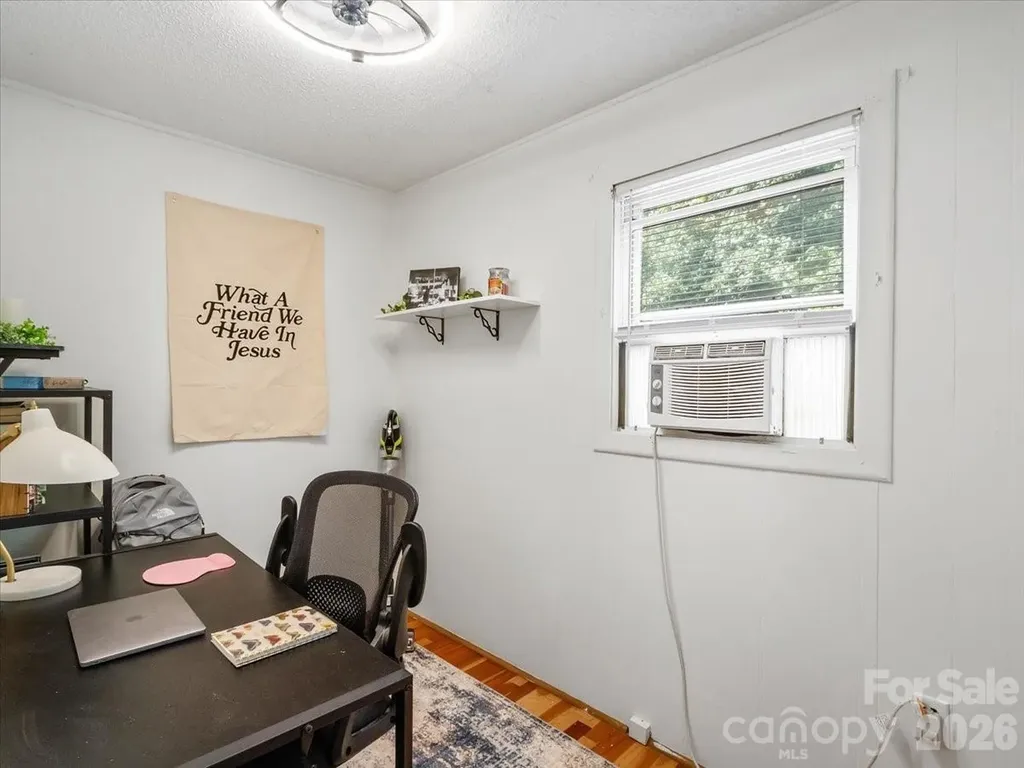 352 Jakes Branch Road Spruce Pine NC 28777
