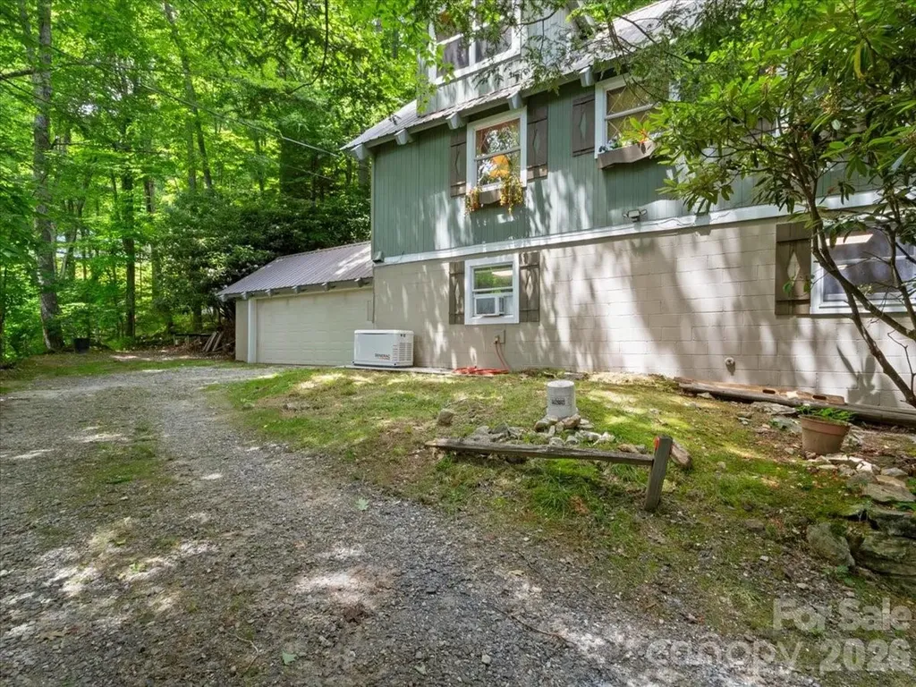 119 Fox Den Road Mars Hill NC 28754