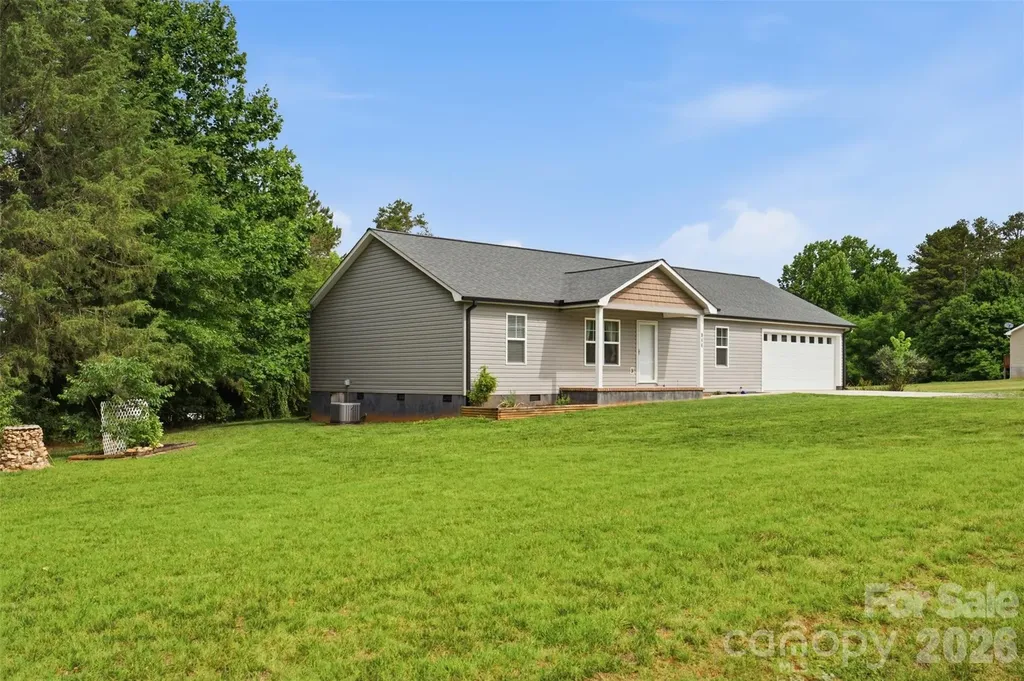 127 Quiet Acres Trail Harmony NC 28634