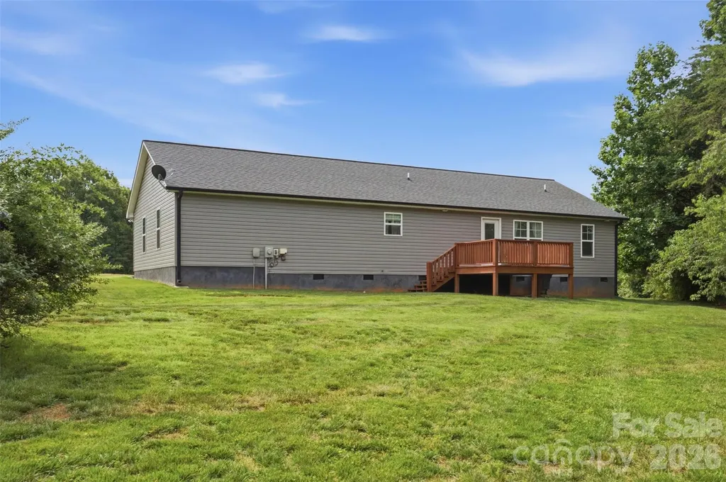 127 Quiet Acres Trail Harmony NC 28634