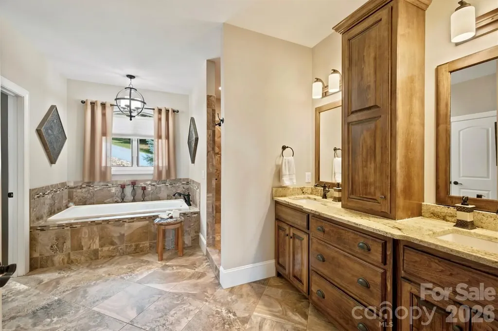 1167 Johns Ridge Parkway Lenoir NC 28645