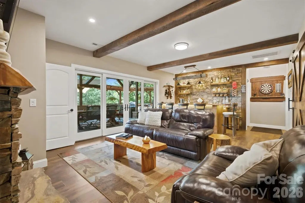 1167 Johns Ridge Parkway Lenoir NC 28645