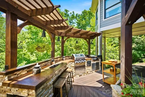 1167 Johns Ridge Parkway Lenoir NC 28645