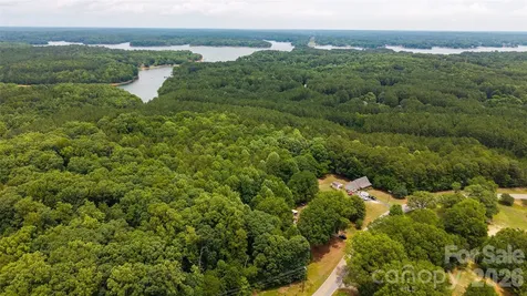 8628 Island Point Road Sherrills Ford NC 28673