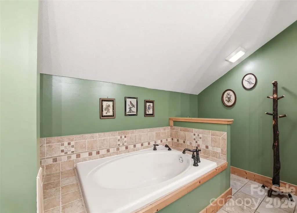 207 Walela Trail Maggie Valley NC 28751