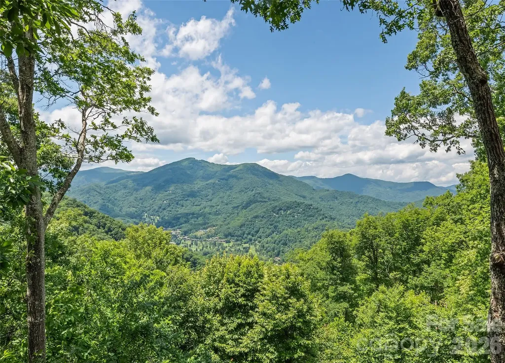 207 Walela Trail Maggie Valley NC 28751