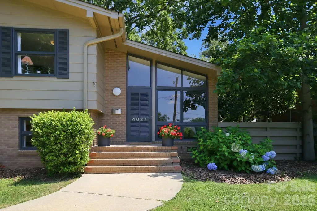 4027 Glenfall Avenue Charlotte NC 28210