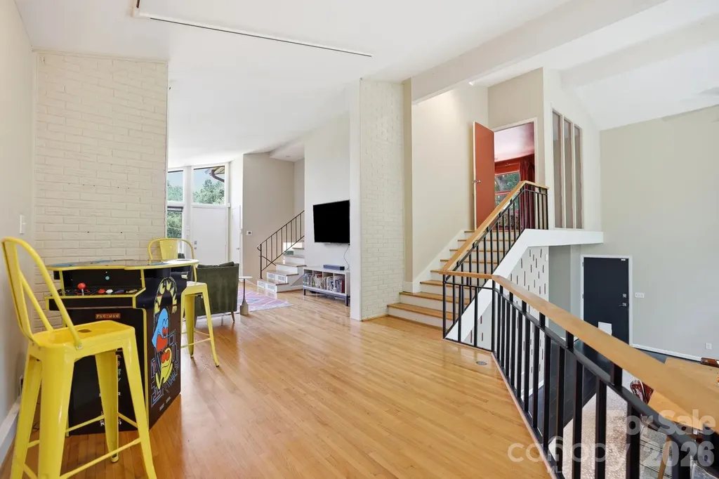 4027 Glenfall Avenue Charlotte NC 28210