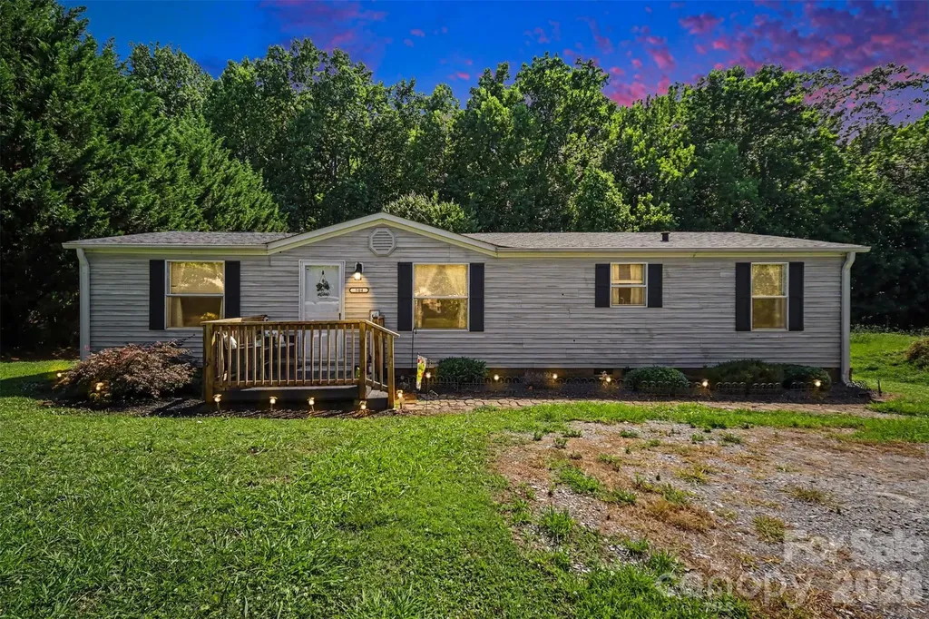 Bessemer City NC, 504 Mountain Meadows Drive, Unit 55