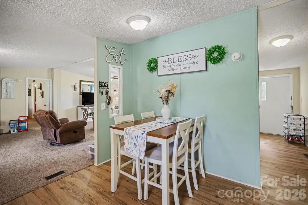 504 Mountain Meadows Drive Bessemer City NC 28016