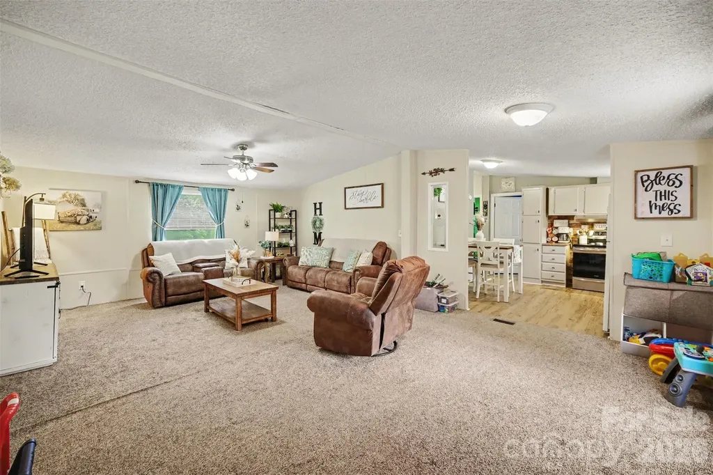 504 Mountain Meadows Drive Bessemer City NC 28016