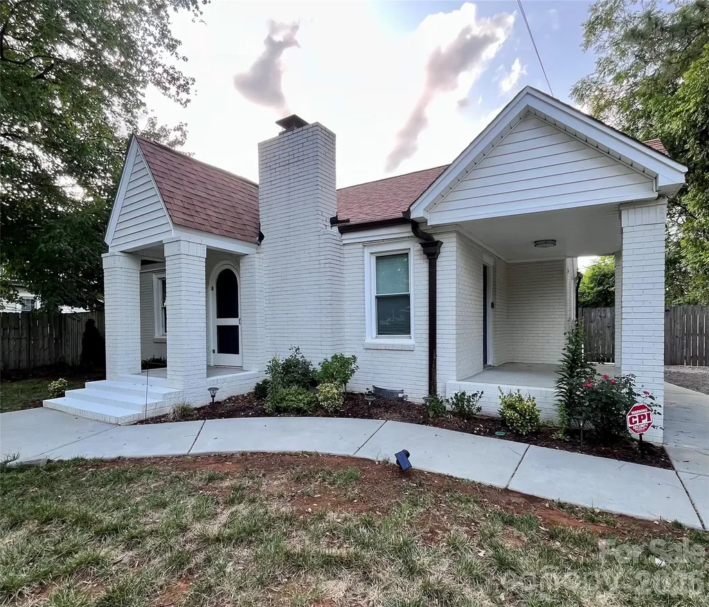 12 Mills Avenue NW Concord NC 28027