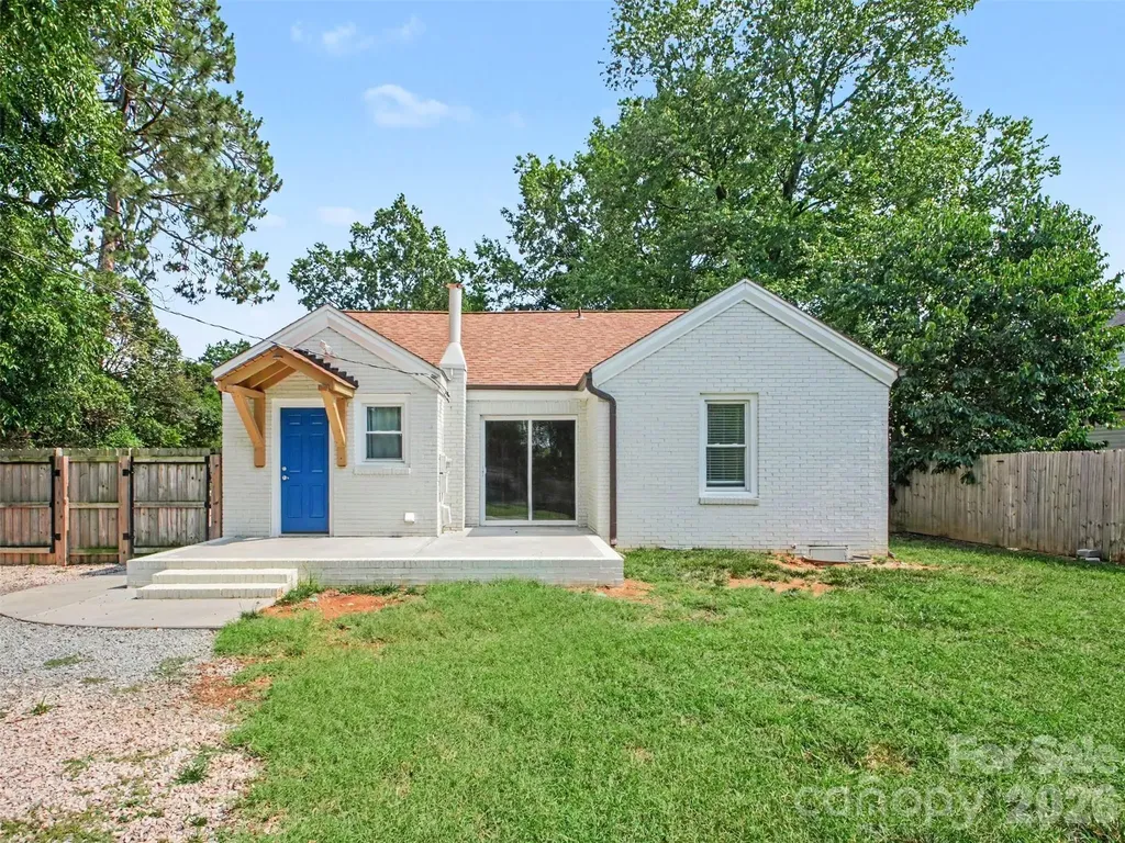 12 Mills Avenue NW Concord NC 28027