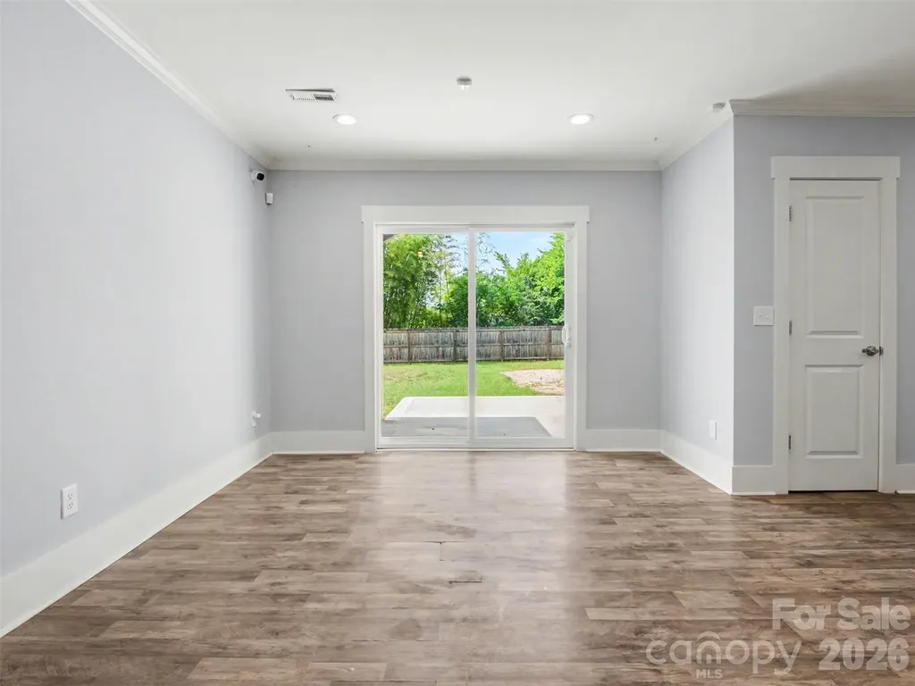 12 Mills Avenue NW Concord NC 28027