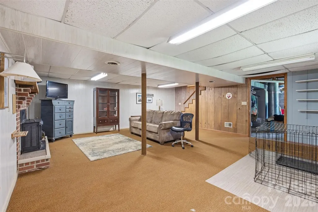 1226 Pine Grove Road Morganton NC 28655