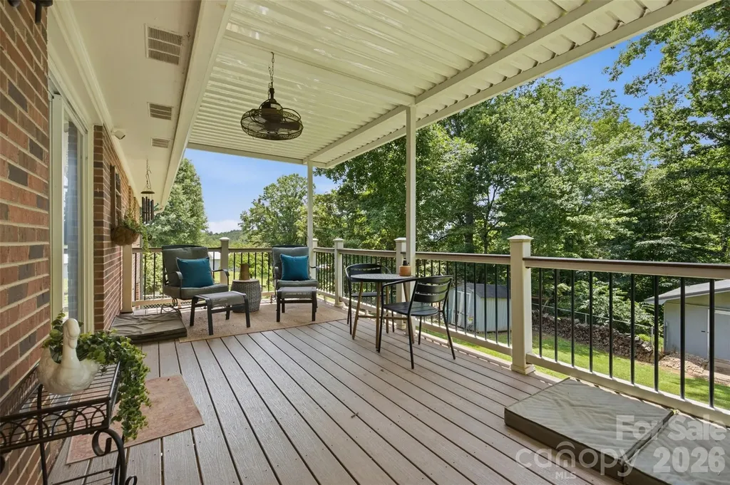 1226 Pine Grove Road Morganton NC 28655