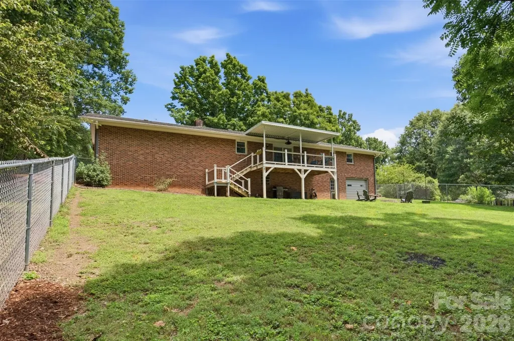 1226 Pine Grove Road Morganton NC 28655