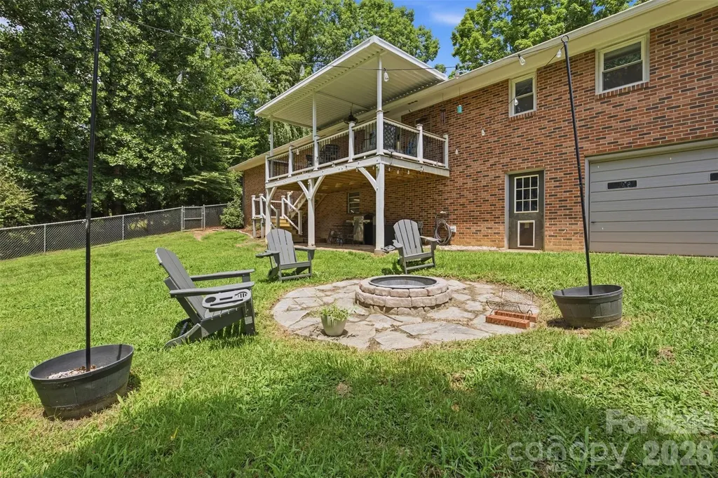 1226 Pine Grove Road Morganton NC 28655