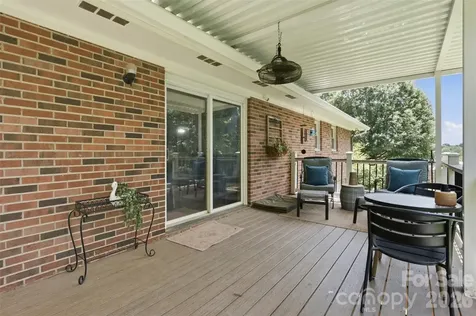 1226 Pine Grove Road Morganton NC 28655