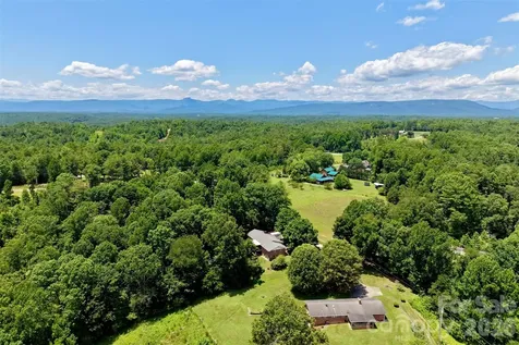 1226 Pine Grove Road Morganton NC 28655