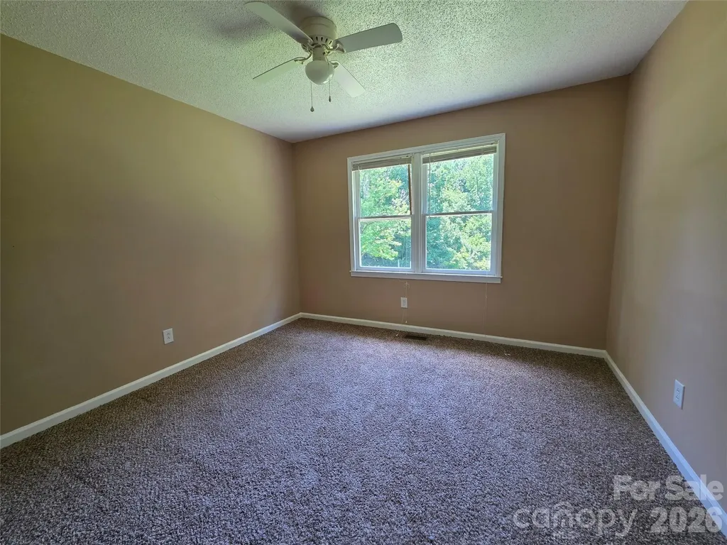 2831 Beechwood Circle Gastonia NC 28054