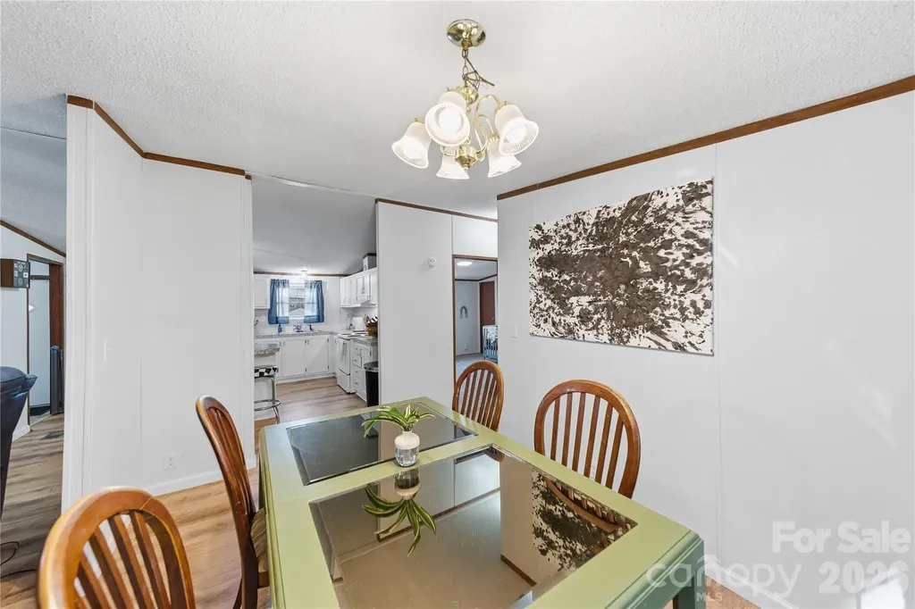 102 Sycamore Drive Hickory NC 28601