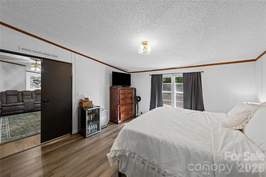 102 Sycamore Drive Hickory NC 28601