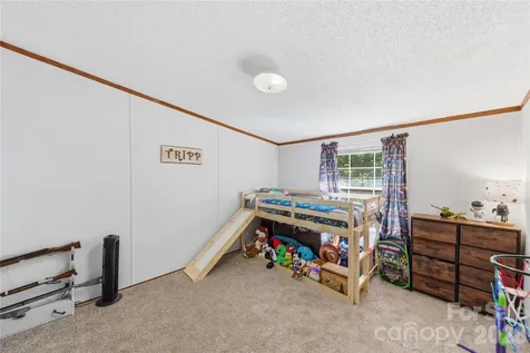102 Sycamore Drive Hickory NC 28601