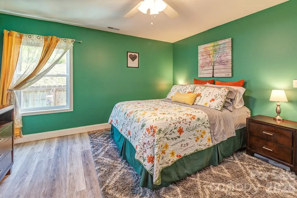 40 Quinn Hill Lane Mars Hill NC 28754