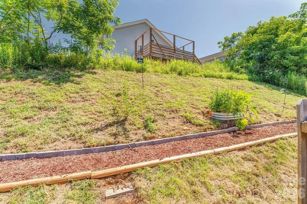 40 Quinn Hill Lane Mars Hill NC 28754