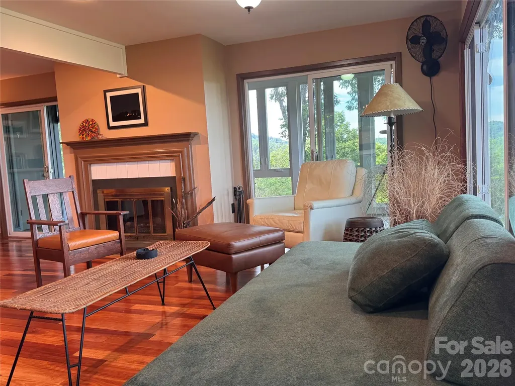 298 Tinequa Drive Brevard NC 28712