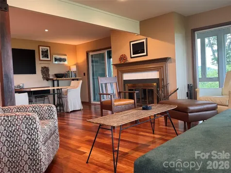 298 Tinequa Drive Brevard NC 28712