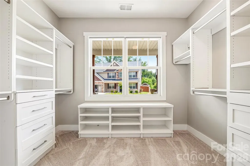 16 Henbit Way Arden NC 28704