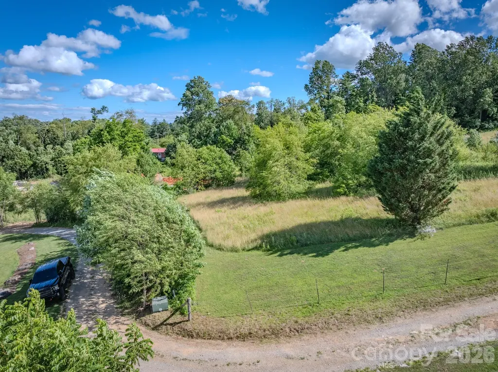 000 Rocky Hill Drive Hendersonville NC 28792