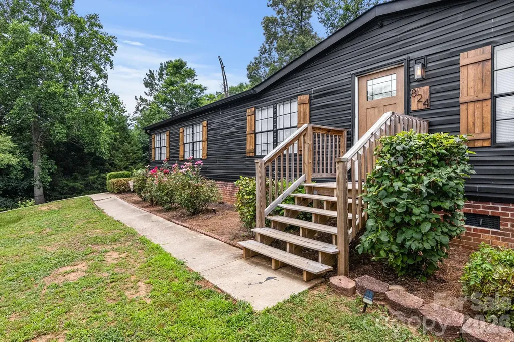 824 Joseph Antoon Circle Stanley NC 28164