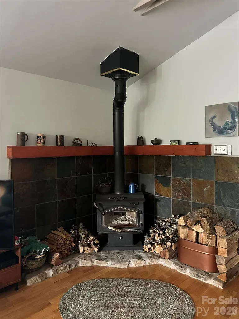 20 Kimberly Road Black Mountain NC 28711